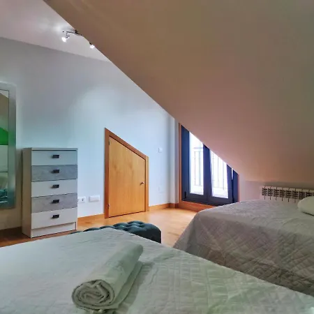 Desconectaengalicia Atico, 10m Playa Panadeira Appartement *